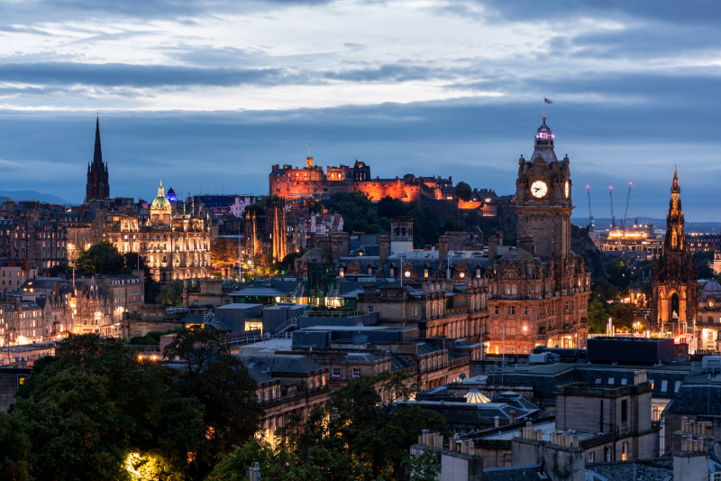 Moving House In Edinburgh - How Much Does It Cost To Move House